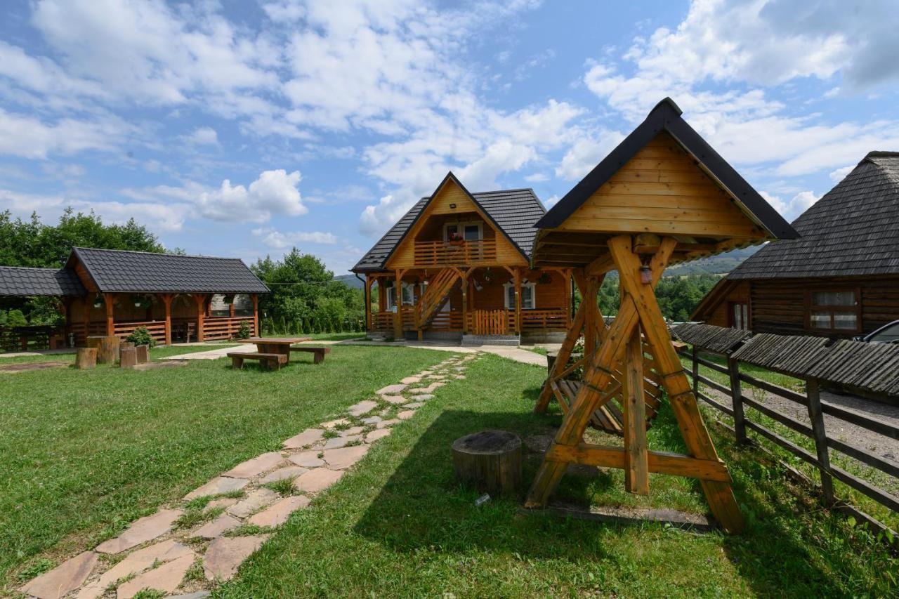 Vila Casa Cupcea Budeşti Exteriér fotografie